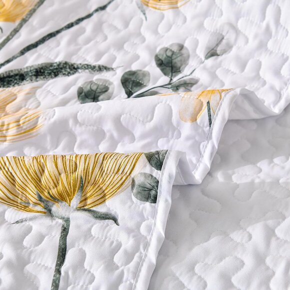 New Yellow Floral 3-Piece Bedding Quilt Set • Reversible • CALIFORNIA KING - Picture 5 of 6